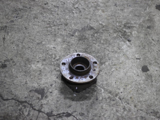 ступица задняя правая BMW 5 серия F07/F10/F11 2010, 3.0 л., дизель, АКПП, 475 , хетчбэк 5 дв., 33006867806