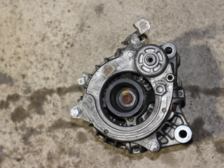 генератор BMW 7 серия G11/G12 2015, 3.0 л., B57 D30 A, дизель, АКПП, седан, 8571358