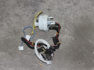 насос топливный BMW 5 серия F07/F10/F11 2012, 2.0 л., бензин, АКПП, белый а300, седан, 16117341301