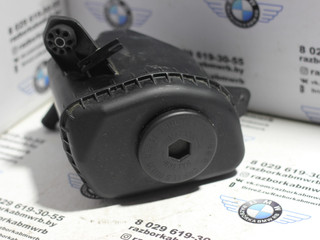 бачок гидроусилителя BMW 7 серия F01/F02 2011, 4.4 л., бензин, АКПП, черный, седан, 32416776239