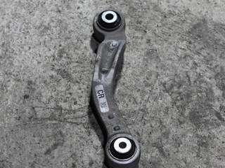 рычаг задний правый BMW 5 серия F07/F10/F11 2012, 3.0 л., бензин, АКПП, черный, седан, 33326782136