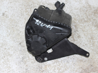 бачок расширительный BMW 5 серия F07/F10/F11 2011, 2.0 л., N47 D20 C, дизель, АКПП, a89, универсал, задний привод, правый руль, 7601949