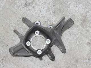 кулак задний правый BMW 5 серия F07/F10/F11 2011, 2.0 л., N47 D20 C, дизель, АКПП, a89, универсал, задний привод, правый руль, 6796100