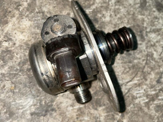 ТНВД BMW 4 серия F32/F33 2017, 2.0 л., бензин, АКПП, купе, 13517642466, 7642466