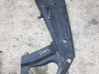 планка под капот BMW 6 серия F12/F13 [рестайлинг] 2017, 4.0 л., дизель, АКПП, 7211929