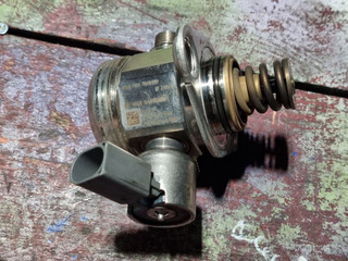 ТНВД BMW 7 серия F01/F02 2010, 4.4 л., бензин, АКПП, schwarz 2 (668), седан, 7595339
