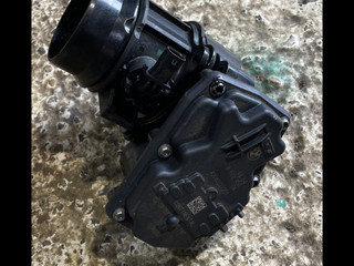 заслонка дроссельная BMW 7 серия G11/G12 2018, 4.0 л., дизель, АКПП, 475 цвет, седан, 13548512452