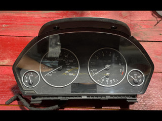 щиток приборов (приборная панель) BMW 3 серия F30/F31/F34 2013, 2.0 л., бензин, АКПП, синий, седан, правый руль, 62109287476