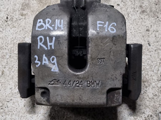 суппорт задний правый BMW X6 F16 2016, 4.0 л., дизель, АКПП, полный привод, правый руль