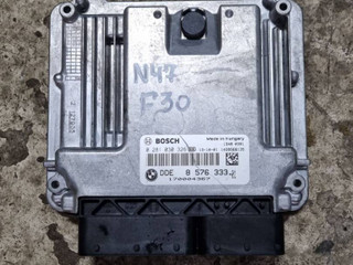 блок управления двигателем BMW 3 серия F30/F31/F34 2013, 2.0 л., дизель, МКПП, белый альпин вайс 300, седан, правый руль, 8576333