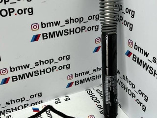 амортизатор крышки багажника (3-5 двери) BMW 7 серия G11/G12 G12 2018, 6.6 л., N74 B66 B, бензин, АКПП, carbon-schwarz 416, седан, полный привод, правый руль, 51247357110