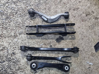 рычаг задний левый BMW 7 серия G11/G12 G12 2018, 6.6 л., N74 B66 B, бензин, АКПП, carbon-schwarz 416, седан, полный привод, правый руль, 33326867537, 33326861125, 33326861115