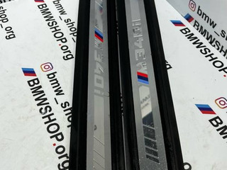 накладка на порог внутренняя BMW 3 серия G20 (2018 - 2026), 3.0 л., B58B30, бензин, АКПП, седан, полный привод, правый руль, 51477407377, 51478079724