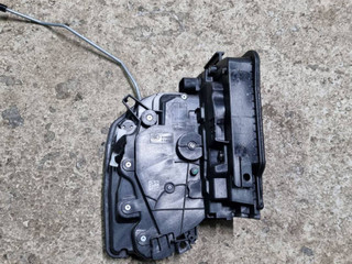 замок двери задней левой BMW X3 G01 (2017 - 2026), 2.0 л., B47 D20 B, дизель, АКПП, black-sapphire metallic (475), полный привод, правый руль, 51227281943