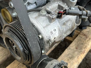 компрессор кондиционера BMW X1 F48 2019, 2.0 л., B48 A20 A, бензин, АКПП, хетчбэк 5 дв., передний привод, правый руль, 64526842618