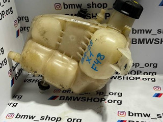 бачок расширительный BMW X1 F48 2019, 2.0 л., B48 A20 A, бензин, АКПП, хетчбэк 5 дв., передний привод, правый руль, 8687503