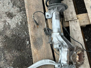 кулак поворотный правый BMW M4 F82/F83 F82 2015, 3.0 л., S55 B30 A, бензин, робот, 475, купе, задний привод, правый руль, 31207857506, 31212284002, 31312284788