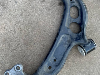 рычаг передний BMW 2 серия F44 2021, 1.5 л., бензин, передний привод, правый руль, 31126879843