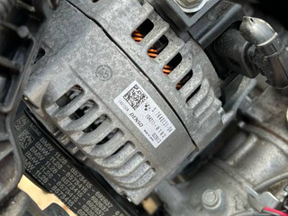 генератор BMW 2 серия F22/F23 [рестайлинг] F22 2018, 2.0 л., B47 D20 A, дизель, АКПП, белый, купе, задний привод, правый руль, 7640131