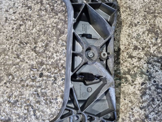 кронштейн КПП BMW 6 серия F12/F13 [рестайлинг] F06 2017, 3.0 л., N57 D30 B, дизель, АКПП, серый, купе, правый руль, 22326777613