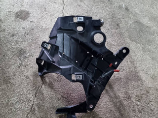 крепление крыла переднего левого BMW X5 M F85 2016, 4.4 л., S63 B44 B, бензин, полный привод, правый руль, 51657294543