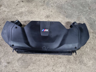 корпус воздушного фильтра BMW X5 M F85 2016, 4.4 л., S63 B44 B, бензин, полный привод, правый руль, 7638564