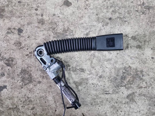 пиропатрон BMW 5 серия F07/F10/F11 F10 2011, 2.0 л., N47 D20 C, дизель, АКПП, седан, задний привод, правый руль, 9115306