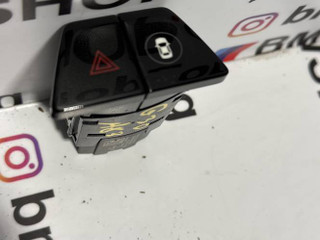 кнопка аварийной сигнализации BMW 5 серия G30/G31 G30 2018, 2.0 л., B47 D20 A, дизель, АКПП, a300, седан, задний привод, правый руль, 61316993047