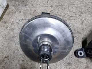 вакуумный усилитель тормозов BMW X2 F39 2019, 2.0 л., B47 C20 B, дизель, АКПП, mineral-grau metallic, полный привод, правый руль, 6889070