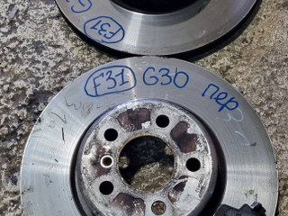 диски тормозные (комплект) BMW 5 серия G30/G31 G30 2019, 2.0 л., B47 D20 B, дизель, АКПП, blue-stone metallic (0c2y), седан, задний привод, правый руль, 34116860907