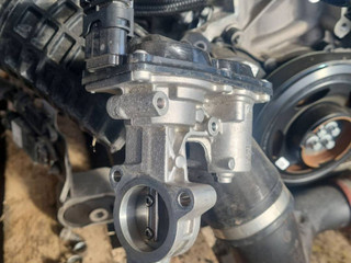заслонка дроссельная BMW 1 серия F40 F52 (2019 - 2026), 1.6 л., дизель, АКПП, белый, хетчбэк 5 дв., передний привод, правый руль, 8576810