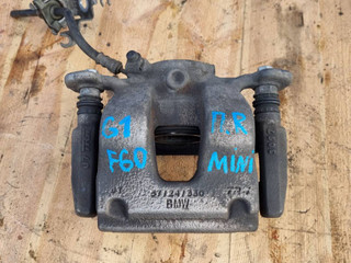 суппорт передний правый Mini Countryman 2 поколение F60 2018, 2.0 л., B48 A20 A, бензин, АКПП, полный привод
