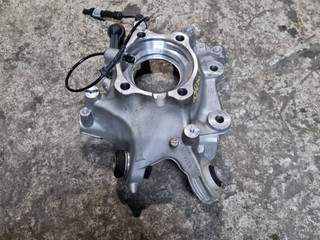 кулак задний правый BMW 4 серия G22/G23 2021, 2.0 л., B48 B20 B, бензин, АКПП, 6879526