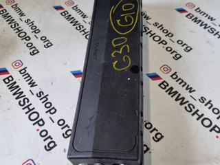 подушка безопасности коленная BMW 5 серия G30/G31 G30 2018, 3.0 л., B58B30, бензин, АКПП, седан, полный привод, правый руль, 6820576