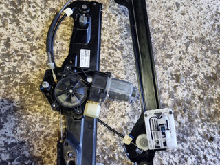 стеклоподъемник передний левый BMW X2 F39 2019, 2.0 л., B47 C20 B, дизель, АКПП, mineral-grau metallic, полный привод, правый руль, 7420391