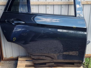 дверь задняя правая BMW X5 F15 2018, 5.0 л., дизель, АКПП, внедорожник 5 дв., 41517386740