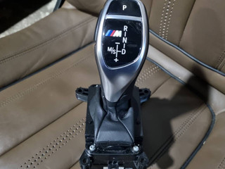 ручка кулисы КПП BMW X5 F15 2013, 5.0 л., дизель, АКПП, a96, внедорожник 5 дв., полный привод, 9318970