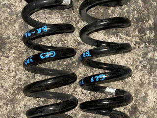 пружина задняя BMW 4 серия G22/G23 G23 2020, 2.0 л., B48 B20 B, бензин, АКПП, 475 black saphire metallic, кабриолет, полный привод, 33531543699