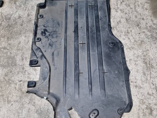 защита днища BMW X5 G05 2023, 3.0 л., B58B30, бензин, 7424891