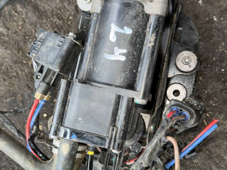 компрессор пневмоподвески BMW 5 серия G30/G31 G31 2018, 2.0 л., B48 B20 B, бензин, АКПП, a90 (sophistograu), универсал, задний привод, правый руль, 6886721