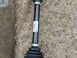 полуось передняя левая (приводной вал, ШРУС) BMW X3 G01 2019, 2.0 л., B47 D20 B, дизель, АКПП, а300, внедорожник 5 дв., полный привод, правый руль, 8687781