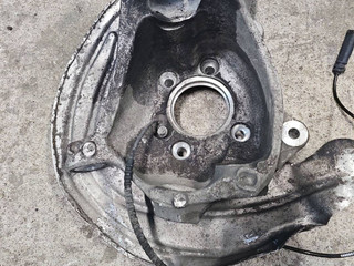 кулак поворотный правый BMW X3 G01 2019, 2.0 л., B47 D20 B, дизель, АКПП, внедорожник 5 дв., 6885980