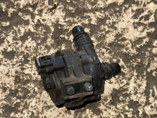 насос антифриза дополнительный BMW X5 G05 2021, 3.0 л., гибрид, АКПП, x1b ametrin metallic, внедорожник 5 дв., полный привод, правый руль, 8840614