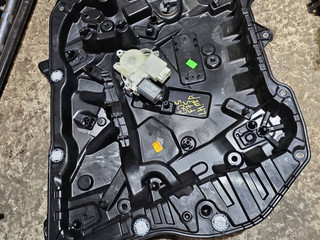 стеклоподъемник передний левый BMW X5 G05 2021, 3.0 л., B58B30, бензин, АКПП, внедорожник 5 дв., 9450783