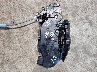 замок двери передней правой BMW 4 серия G26 2022, электро, portimao blau mettalic (0c31), хетчбэк 5 дв., задний привод, правый руль, 7445050