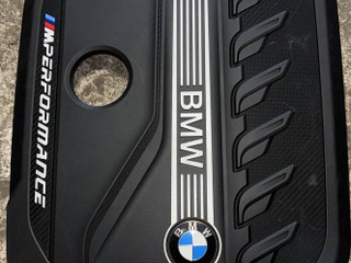 декоративная крышка двигателя BMW X4 G02 2018, 3.0 л., B57 D30 B, дизель, АКПП, sonnenstein metallic (c1n), полный привод, правый руль, 8592305