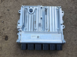 блок управления двигателем BMW M4 G82/G83 G82 2022, 3.0 л., S58B30A, бензин, АКПП, c17 brands-hatch-grey metallic, купе, задний привод, 5A53262