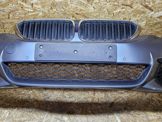 бампер передний BMW 5 серия G30/G31 G30 2019, 2.0 л., гибрид, АКПП, blue-stone metallic, седан, задний привод, правый руль, 8069075