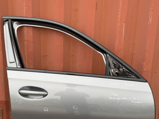 дверь передняя правая BMW X6 G06 2023, 3.0 л., B57 D30 B, дизель, АКПП, c4w skyscraper grau metallic, внедорожник 5 дв., полный подключаемый привод, 8497442