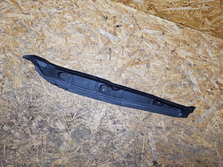 пыльник переднего крыла BMW X1 U11 2024, 2.0 л., B47 C20 B, дизель, c1m phytonic-blau metallic, внедорожник 5 дв., передний привод, 9462143